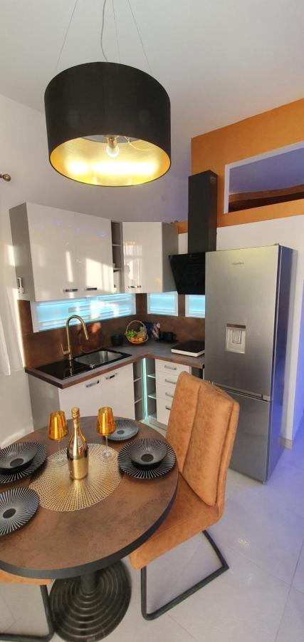 Yela Appartement *